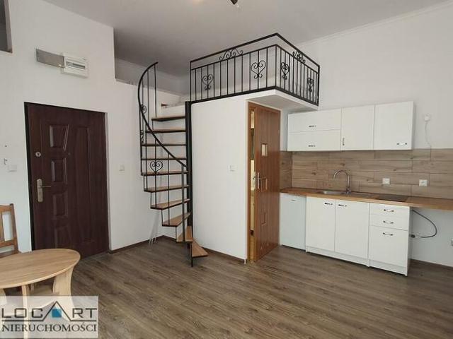 Mieszkanie 1 pokojowe, ok. 20 m2, Starowiślna, bez czynszu