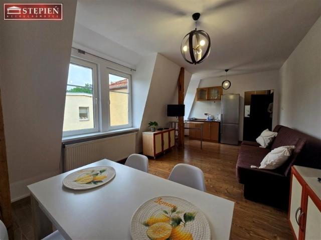 Mieszkanie 28 m², Jelenia Góra