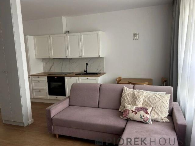 Mieszkanie 28 m² z balkonem w Ursusie nowoczesny układ