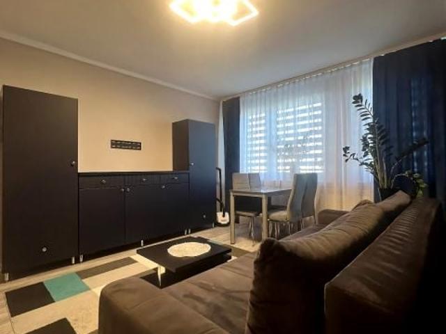Mieszkanie 36 m², Radom