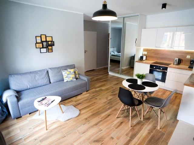 Mieszkanie 37 m² z aneksem kuchennym na wynajem ul. Na Szańcach, Wrocław, Stare Miasto