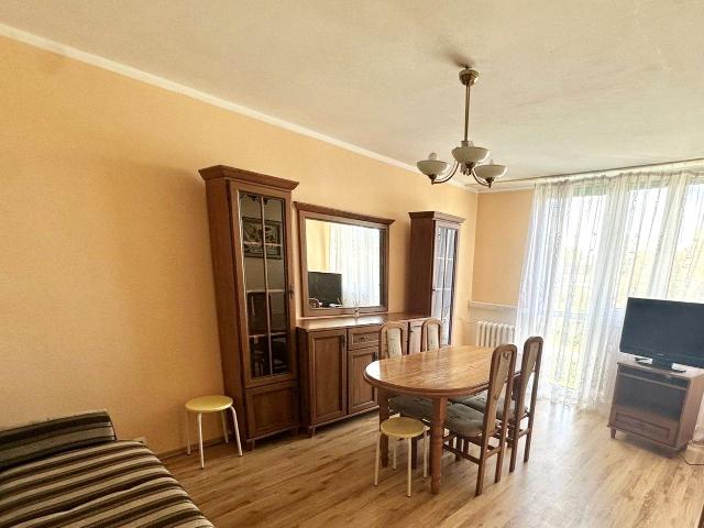 Mieszkanie 37 m² z kuchnią z oknem na wynajem Świdnica