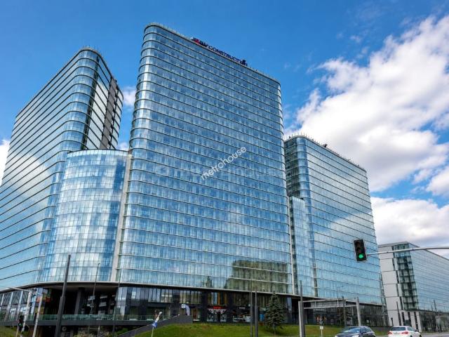 Mieszkanie 38 m² z aneksem kuchennym na wynajem Warszawa, Wola