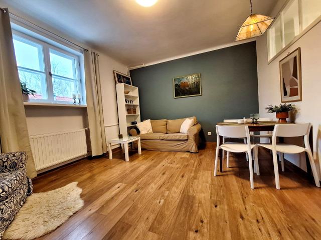 Mieszkanie 30,50 m² z oddzielną kuchnią na wynajem ul. Stara, Warszawa, Śródmieście