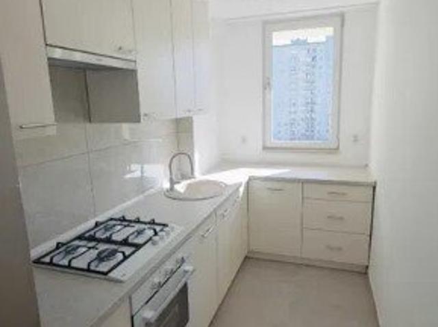 Mieszkanie 3 pok. z loggią, blisko metra Wilanowska