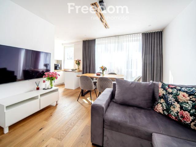 Władysława Broniewskiego 47 m², Warszawa