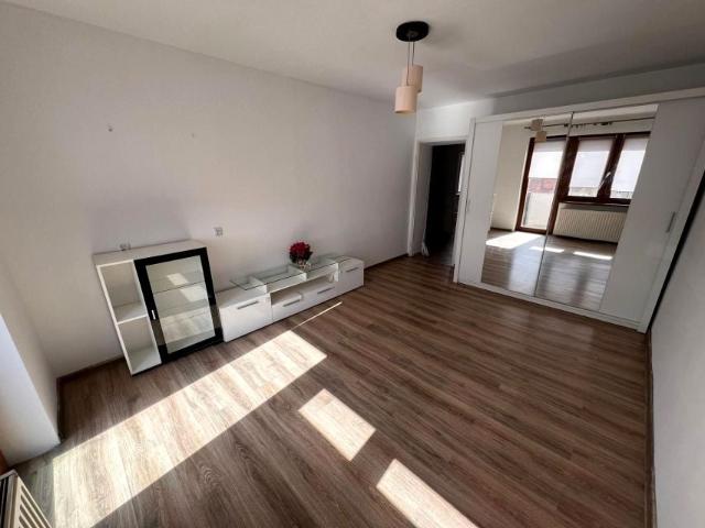 Mieszkanie 48 m², Legnica