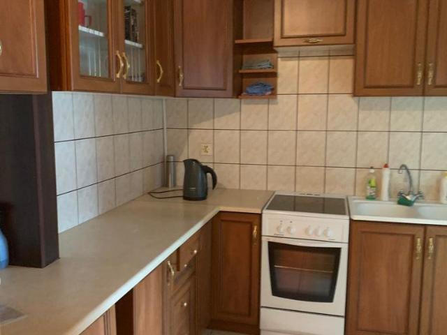 Wynajem mieszkania 42 m² dla 5 osób w Wałbrzychu