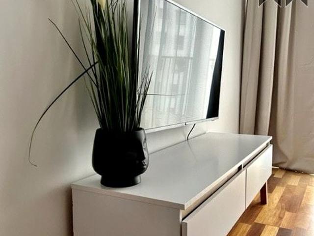 Mieszkanie 54 m² z oddzielną kuchnią na wynajem Warszawa, Wola