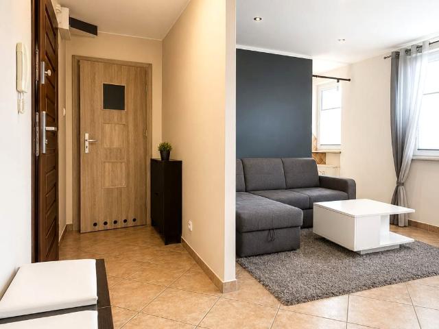Mieszkanie 55 m² z kuchnią z oknem na wynajem ul. Prosta, Słupsk
