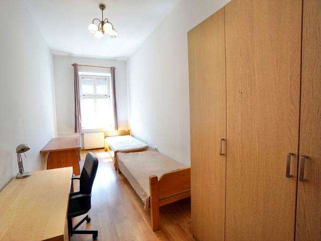Mieszkanie 58 m² z oddzielną kuchnią na wynajem Kraków, Stare Miasto