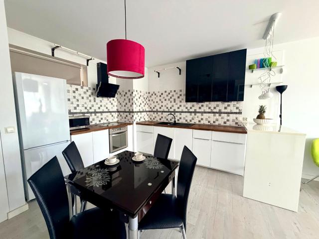 Mieszkanie 51 m² z aneksem kuchennym na wynajem Wrocław, Krzyki