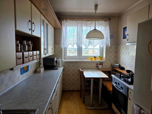 Mieszkanie 52 m² z oddzielną kuchnią na wynajem Częstochowa, Tysiąclecie
