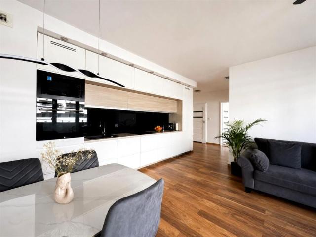 Mieszkanie 53,60 m², Reda