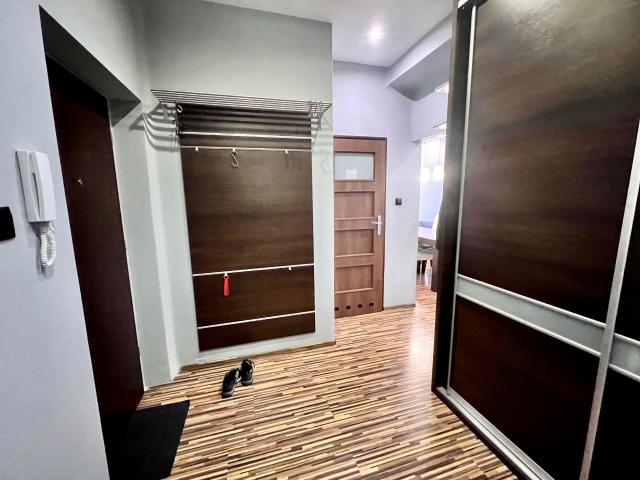 Mieszkanie 64 m² nad rzeką na wynajem ul. Komorowskiego, Kraków, Zwierzyniec
