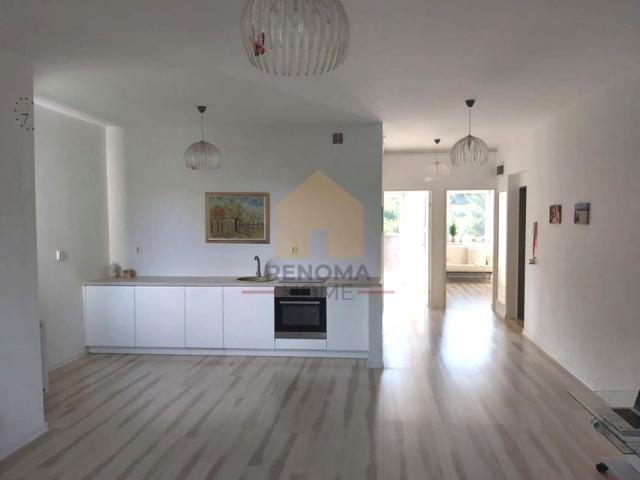 Mieszkanie 64 m², Wałbrzych