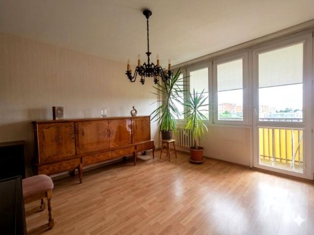 Mieszkanie 65 m², Radom