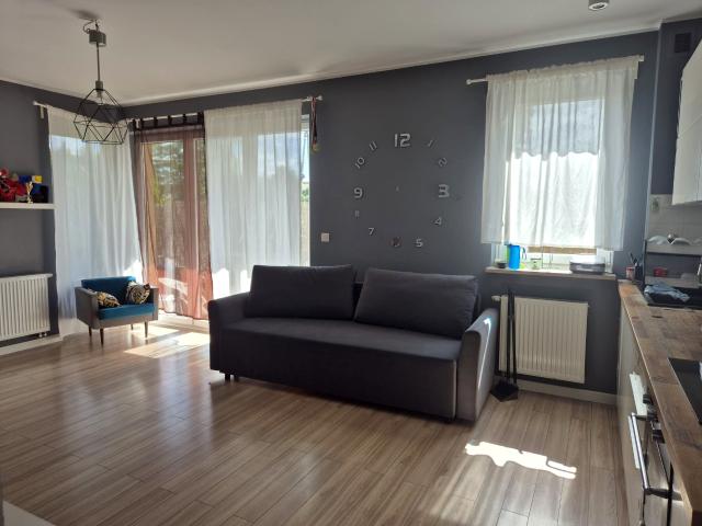 Mieszkanie 65 m² z kuchnią z oknem na wynajem ul. Lisa Kuli, Marki