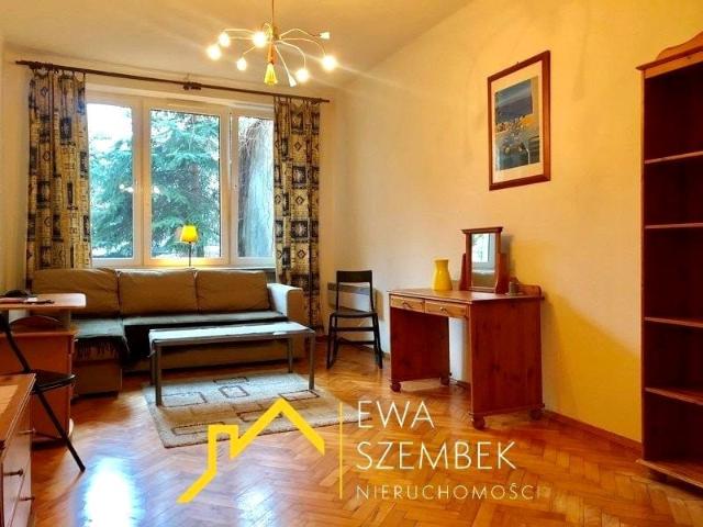Mieszkanie 65 m² z oddzielną kuchnią na wynajem ul. Szeroka, Kraków, Kazimierz