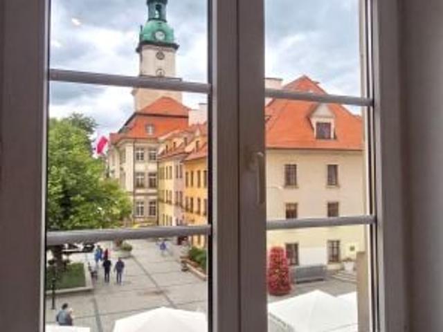Mieszkanie 65,90 m², Jelenia Góra