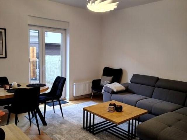 Mieszkanie 66 m², Kiełczów