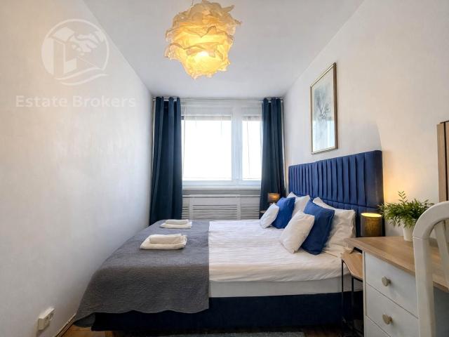 Mieszkanie 67 m² z kuchnią z oknem na wynajem Wrocław, Fabryczna