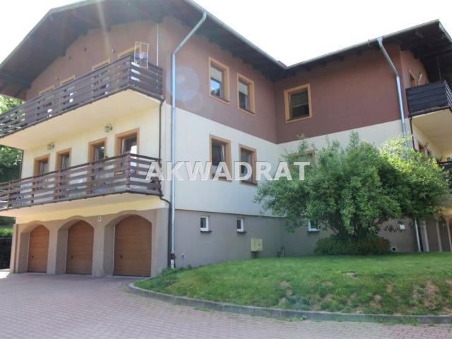 Mieszkanie 75 m², Wałbrzych