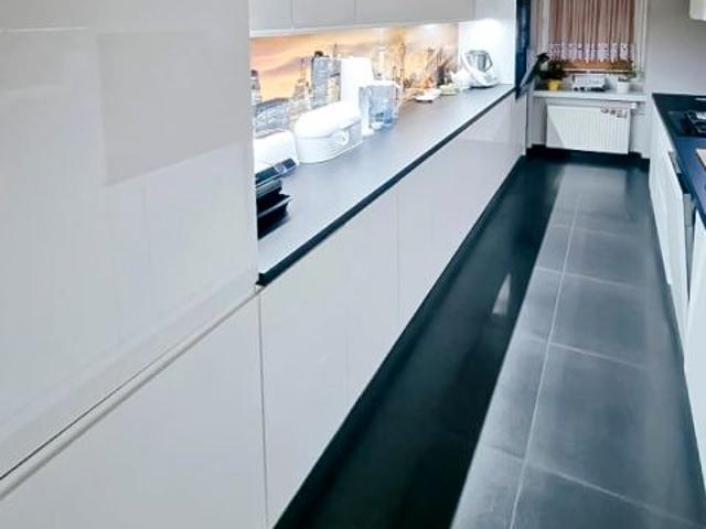 Mieszkanie 76 m², Opole