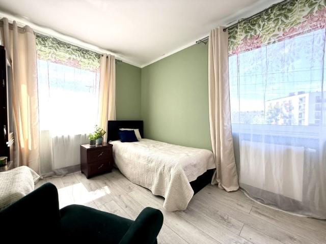 Mieszkanie 76 m², Wrocław