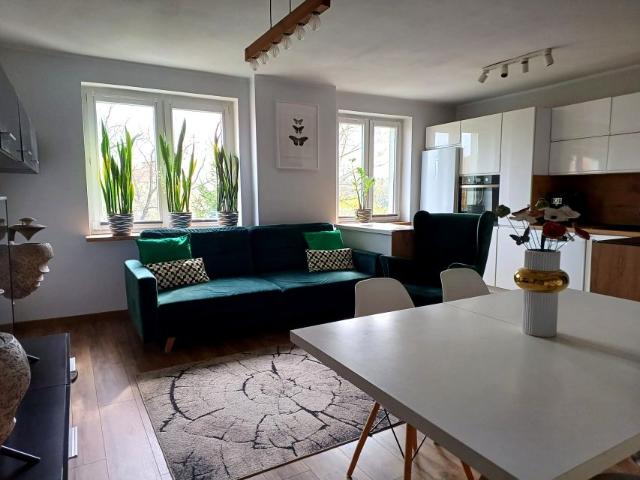 Mieszkanie 76,69 m², Legnica