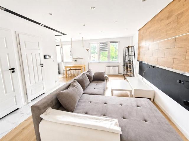 Mieszkanie 77 m², Dąbrowa Górnicza
