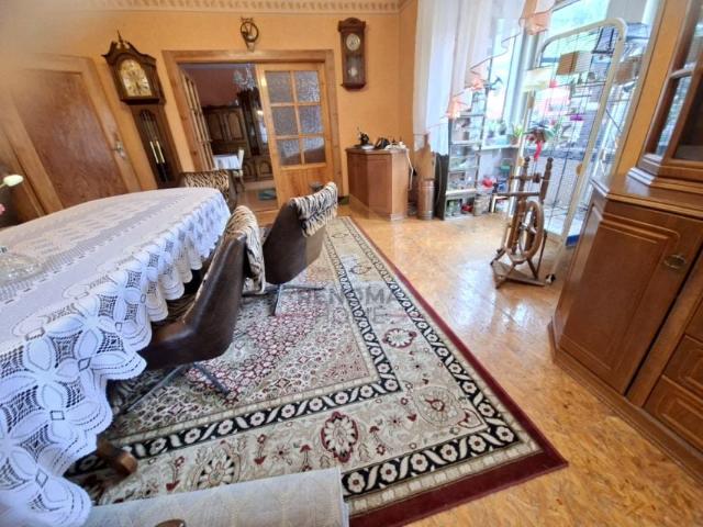 Mieszkanie 71 m², Wałbrzych