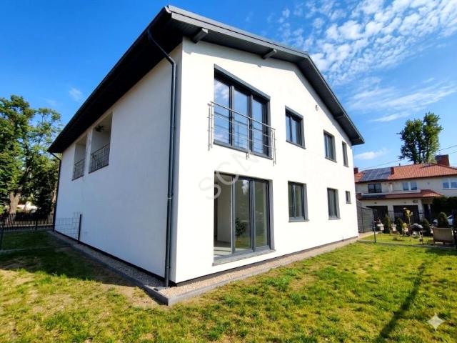 Mieszkanie 84 m², Marki