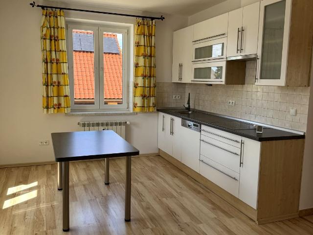 Mieszkanie 80 m² przy lesie na wynajem ul. Rodzinna, Bielsko Biała, Hałcnów