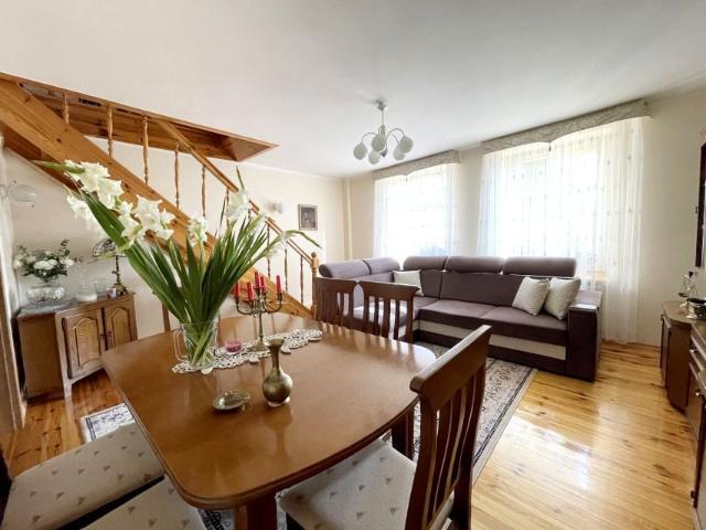 Mieszkanie 83 m², Sypniewo
