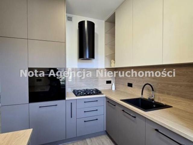 Mieszkanie 83 m², Wałbrzych
