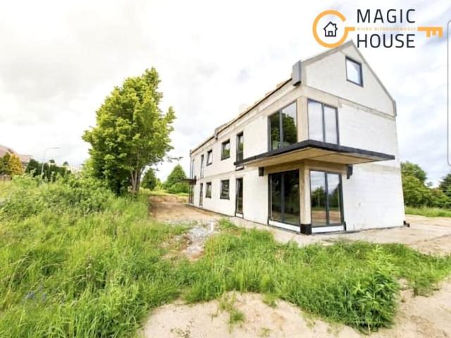 Mieszkanie 99,85 m², Rewa