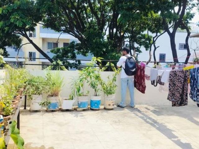 MIG Colony Gokhalenagar 1 RK 400 Sq. Ft. Apartment in Gokhalenagar Pune Listing ID: #10316