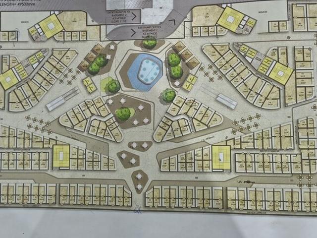 Migsun Alpha Central Commercial Shop 250 Sq. Ft. in Alpha Ii Greater Noida Listing ID: #9960