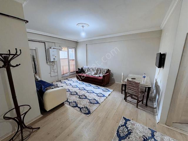 Mihrialibey Köprüsü Civarı Kiralık 1+1 Eşyalı Ara Kat Apart