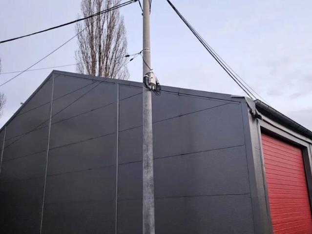 Magazyn 430 m² z bramami, ogrzewaniem i dojazdem TIR