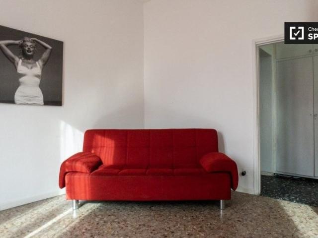 milan, Lombardy 20138