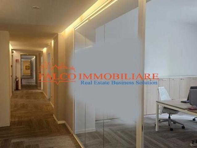 MILANO, CORSO VERCELLI UFFICI 1090 MQ IN LOCAZIONE PIANO 3
