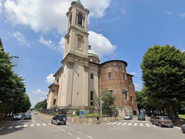 Milano Nord Ovest Due locali 50Mq con cantina