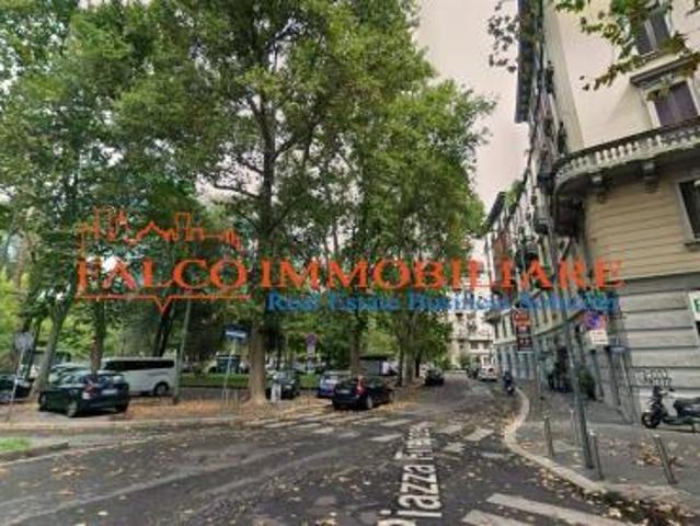 MILANO, P.ZZA FIRENZE/CORSO SEMPIONE IMMOBILE ANGOLARE 315 MQ 6 LUCI