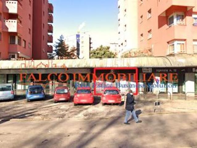 MILANO VIA FORZE ARMATE 260 IN LOCAZIONE NEGOZIO 2 VETRINE 50 MQ