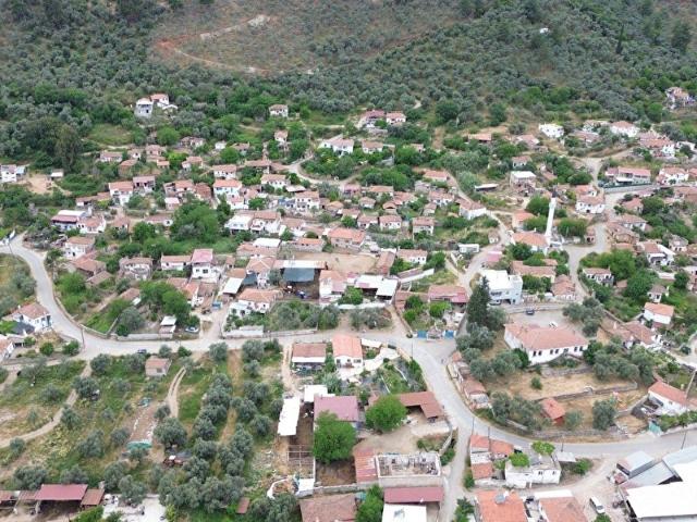 Milas Çandır Mahallesinde Konut İmarlı 370 m Arsa