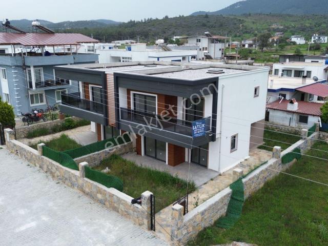 Milas Balcılarda Satılık 4+1 Müstakil Bahçeli İkiz Dubleks Villa