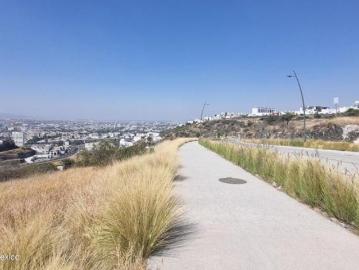 Milenio III terreno en venta de 5802 m2 RAH2361
