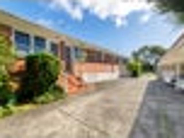 Milford, 1 bedroom, $570 pw